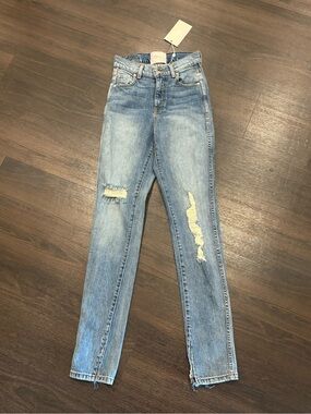 Revice women’s jeans size 24